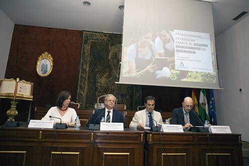 Reunión de expertos para la estrategia frente al desafío demográfico en Andalucía