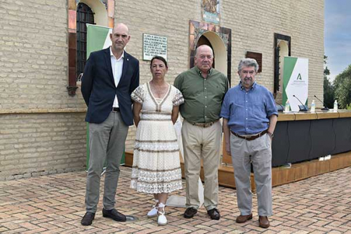 Conferencia 'La voz de Dar al Farah'