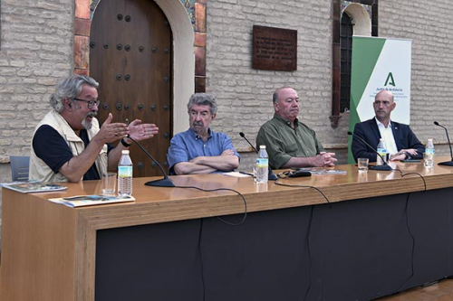 Conferencia 'La voz de Dar al Farah'